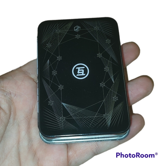 Trendy Little Handheld Metal Case Zen Magnets Neoballs Travel Storage Container - Picture 3 of 5